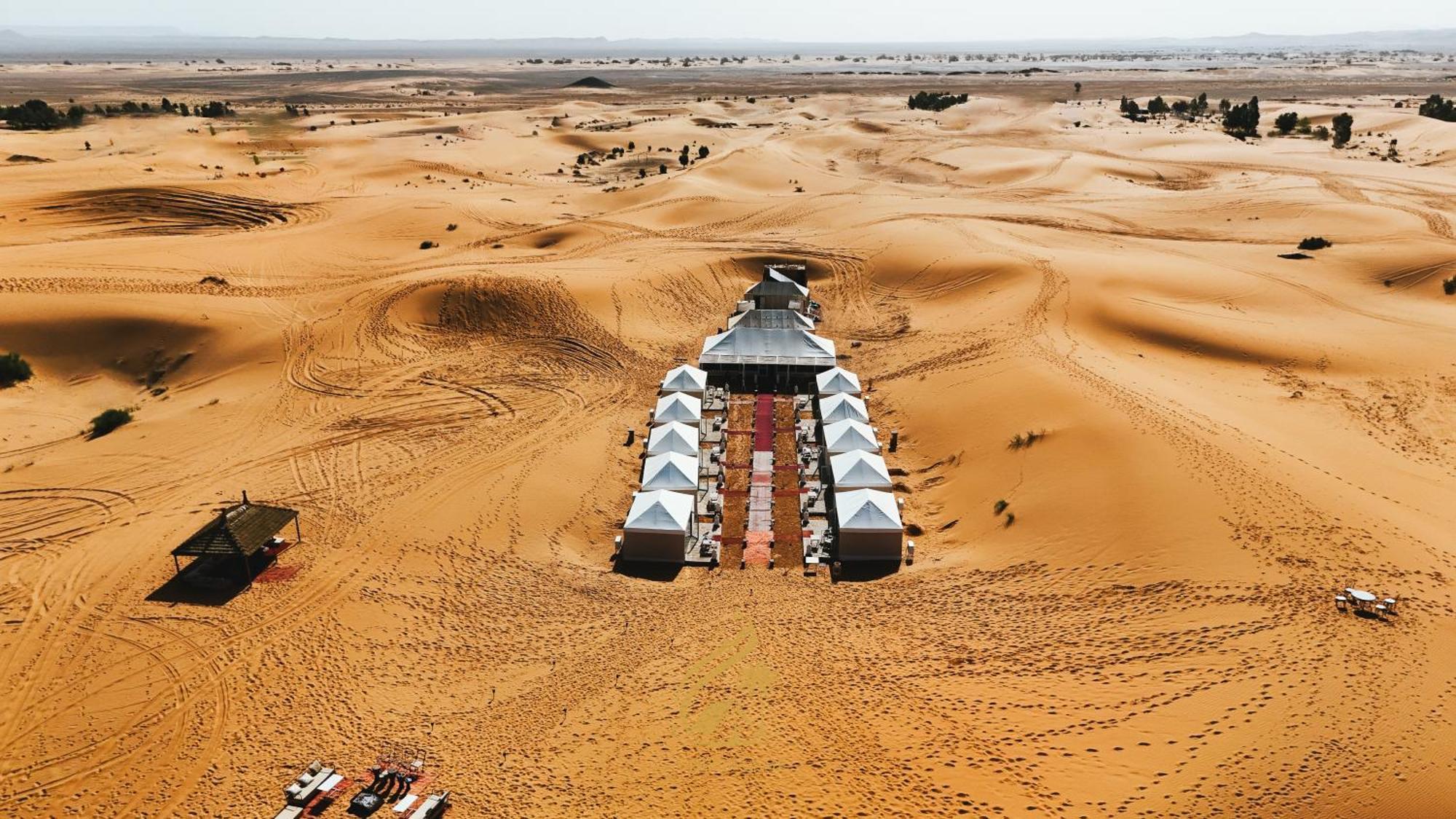Luxury Camp Chebbi Hotel Merzouga Exterior photo